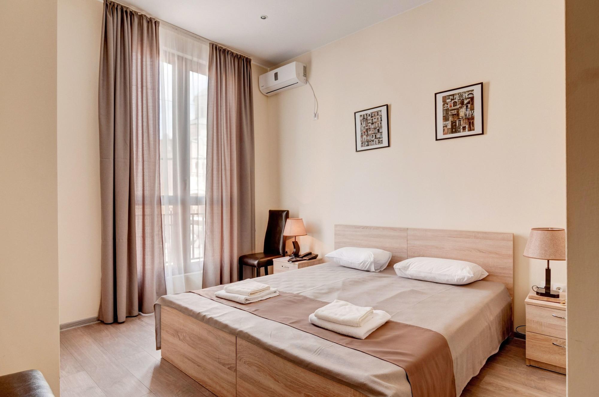 Liva Hotel Tbilisi ภายนอก รูปภาพ