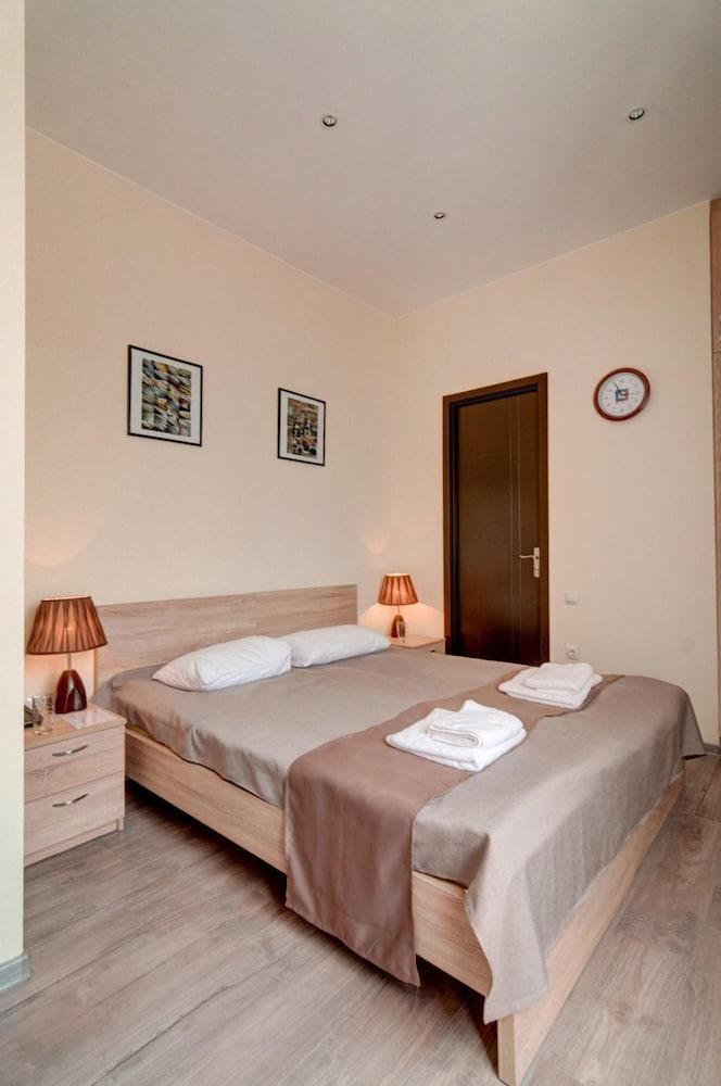 Liva Hotel Tbilisi ภายนอก รูปภาพ